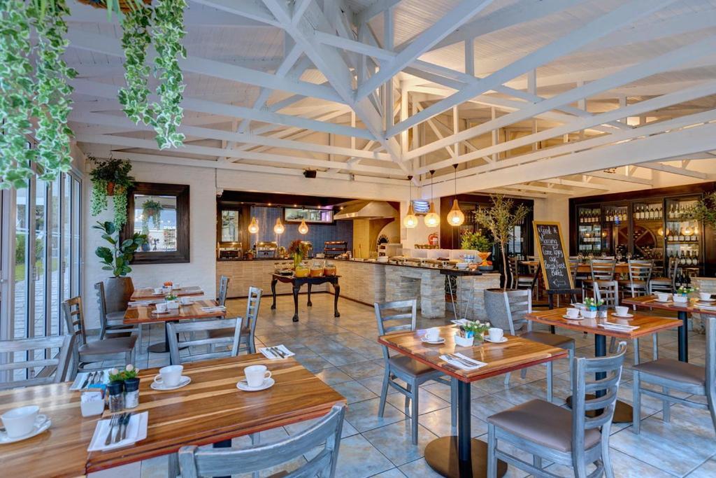 Protea By Marriott 4* Mossel Bay